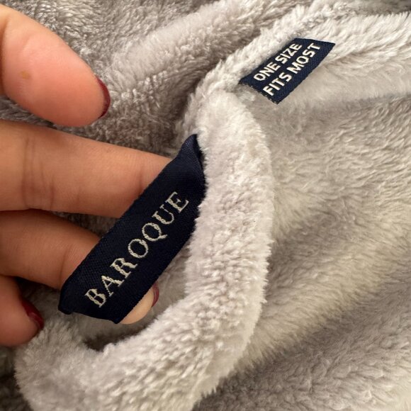 Baroque Plush Fleece Robe One Size Fits Most Gray Belted Bathrobe - Picture 3 of 6